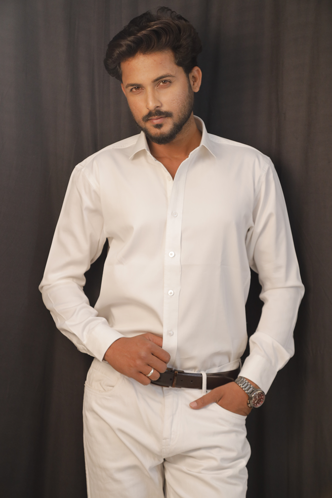 White stretch cotton