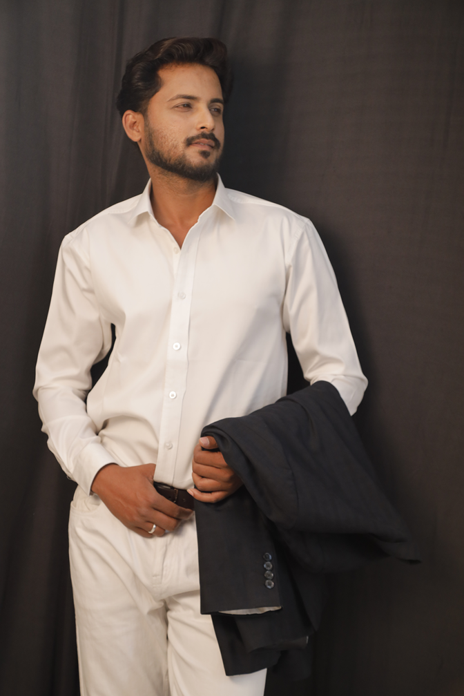 White stretch cotton